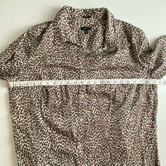 Talbots Women's Size 16W Long Sleeve Button Front Shirt Blouse Cat Animal Print - Picture 4 of 9